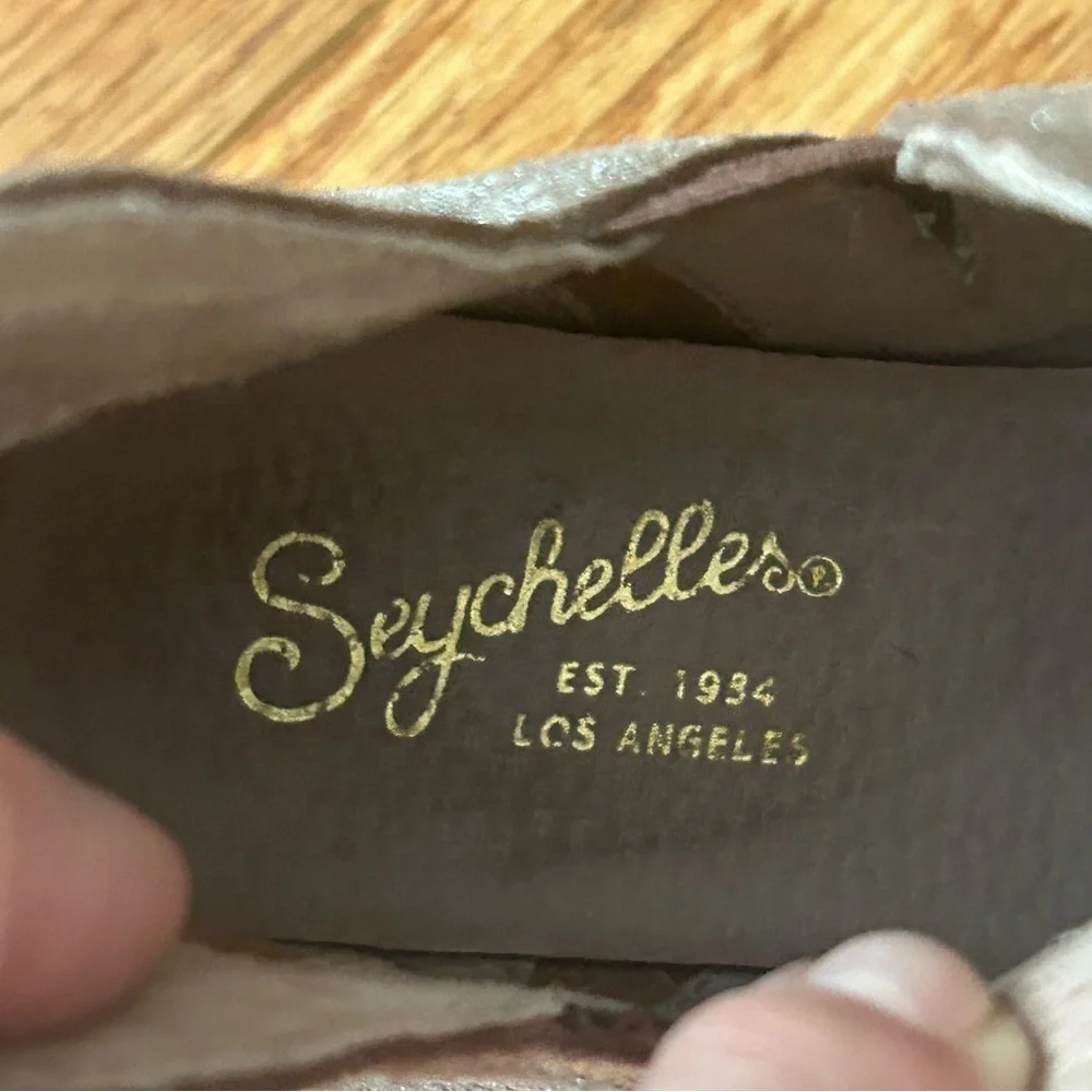 Seychelles On Stage Ankle Boots 6.5 Pewter Distressed Suede Leather Western